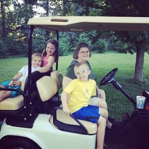 Meet your Posher, Joyce